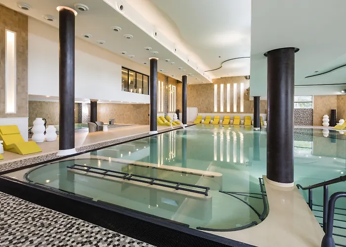 Hôtel&spa Les Bains D'arguin By Thalazur