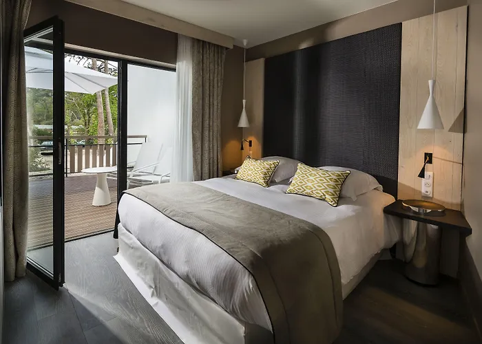 Hôtel&spa Les Bains D'arguin By Thalazur 4*